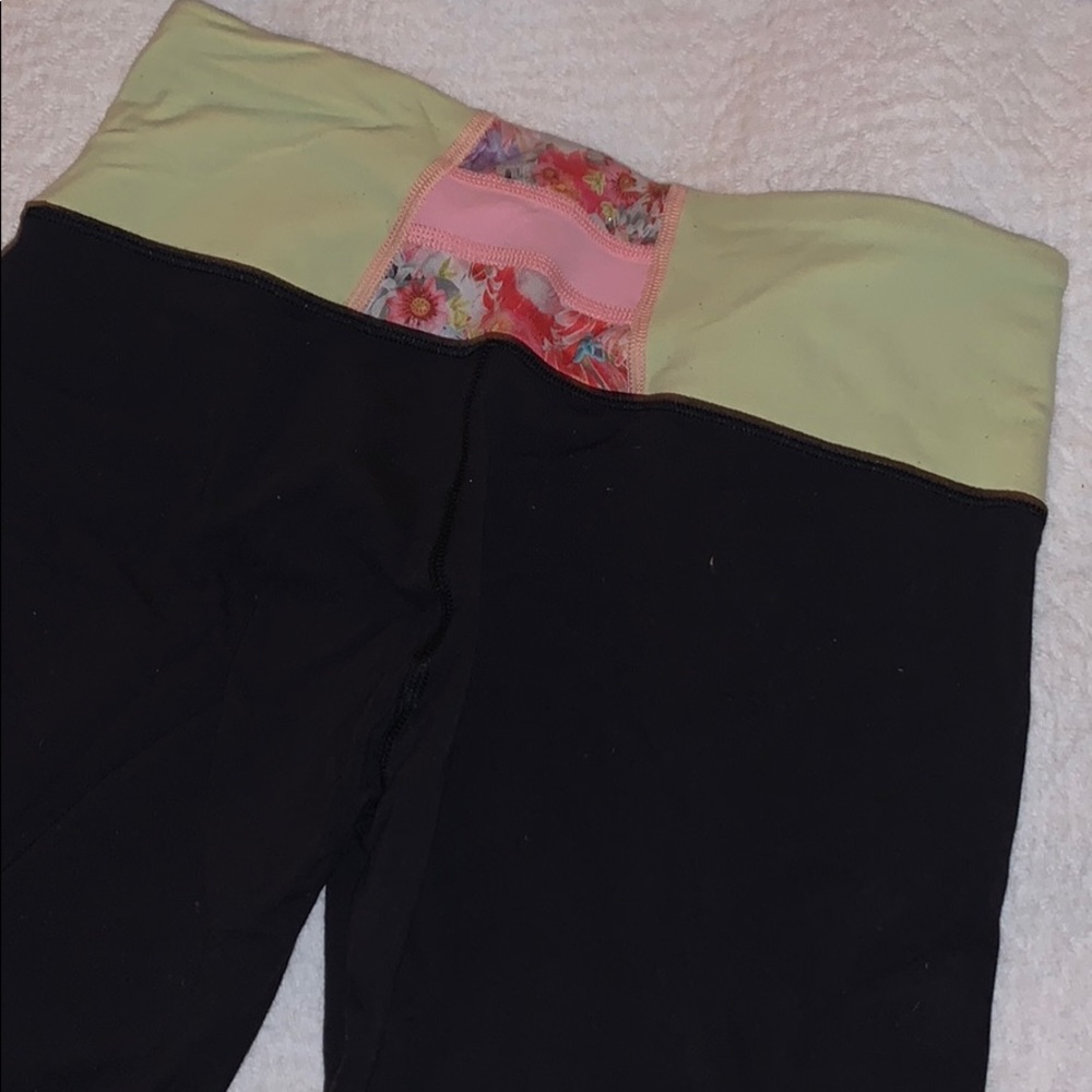 Lululemon Reversible Capri Leggings Patchwork